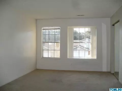 1525 E Sunnyview Ave, Visalia, CA 93292 photo 10