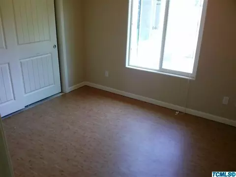 4037 E Vassar Ct, Visalia, CA 93292 photo 5
