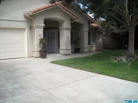 4102 E Meadow Ave, Visalia, CA 93292 photo 2