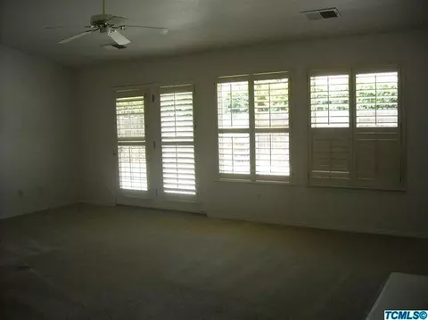 4102 E Meadow Ave, Visalia, CA 93292 photo 14