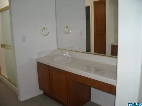 4102 E Meadow Ave, Visalia, CA 93292 photo 23