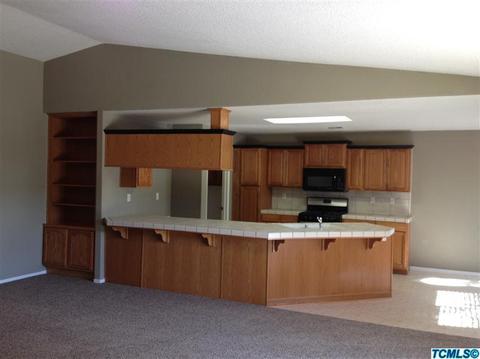 2327 Maple St, Visalia, CA 93292 photo 5