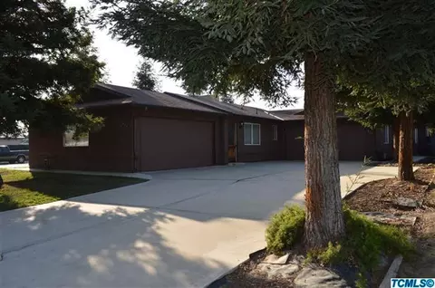 422 E Prospect Ave, Exeter, CA 93221 photo 1