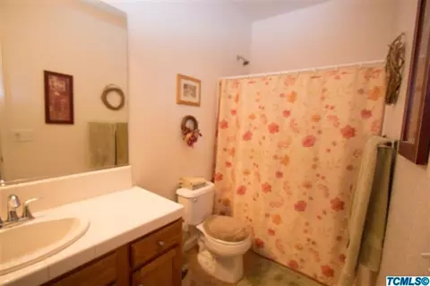 621 E Abbott Ave, Reedley, CA 93654 photo 11