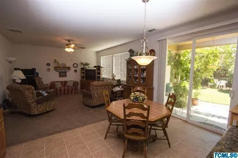 621 E Abbott Ave, Reedley, CA 93654 photo 7