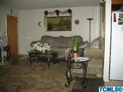 360 E Merced St, Dinuba, CA 93618 photo 10