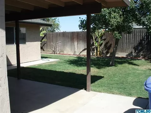 1282 Van Ct, Hanford, CA 93230 photo 29