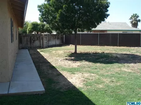 1282 Van Ct, Hanford, CA 93230 photo 36