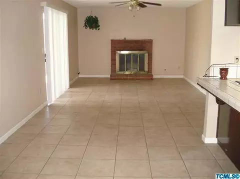 1282 Van Ct, Hanford, CA 93230 photo 14