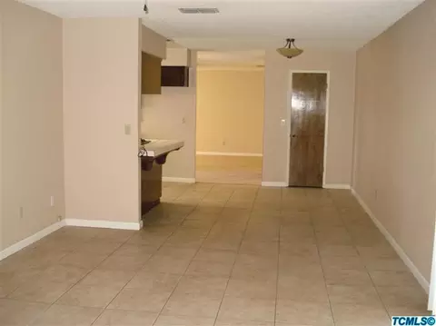 1282 Van Ct, Hanford, CA 93230 photo 13