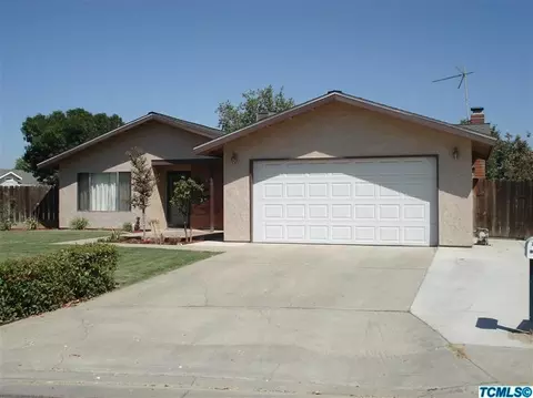 1282 Van Ct, Hanford, CA 93230 photo 1