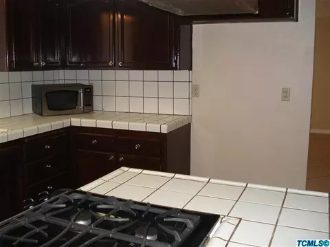 1282 Van Ct, Hanford, CA 93230 photo 10