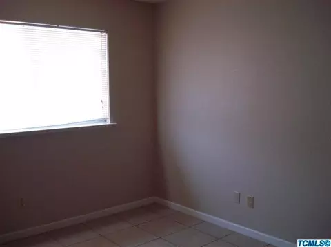 1282 Van Ct, Hanford, CA 93230 photo 18