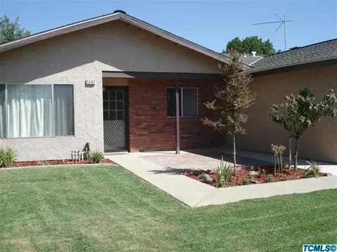 1282 Van Ct, Hanford, CA 93230 photo 6