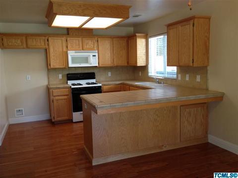 471 Gearey Ave, Exeter, CA 93221 photo 2