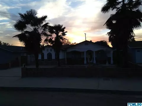 393 S Evans Rd, Tipton, CA 93272 photo 1