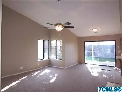 1617 E Vassar Dr, Visalia, CA 93292 photo 7