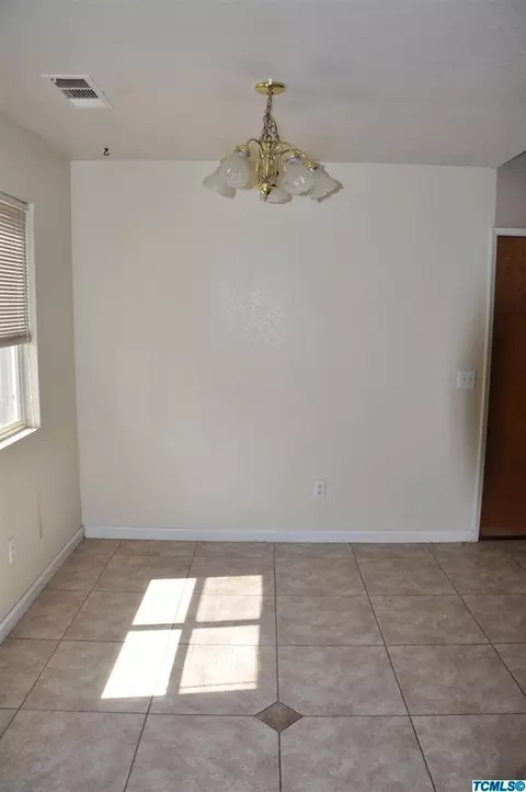 409 Patricia Ave SW, Exeter, CA 93221 photo 5
