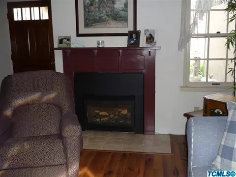 2340 E Tulare Ave, Visalia, CA 93292 photo 6