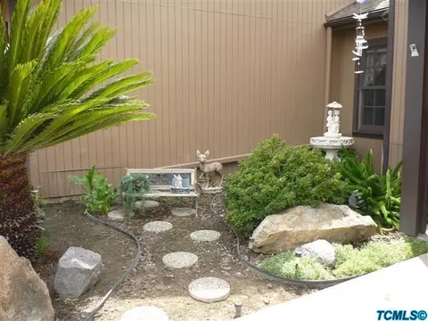 2340 E Tulare Ave, Visalia, CA 93292 photo 4