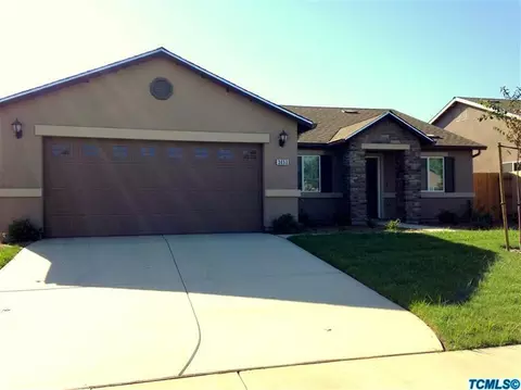 3453 Carson, Visalia, CA 93291 photo 1