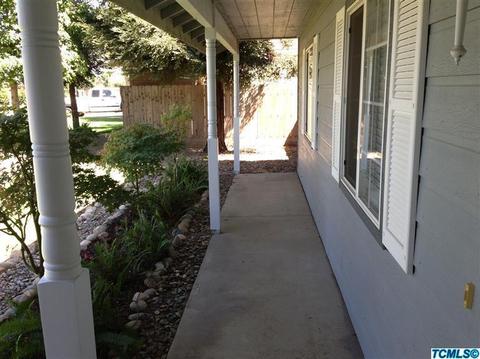 536 Gearey Ave, Exeter, CA 93221 photo 4