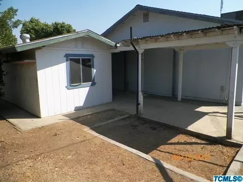 1081 Arno Rd, Dinuba, CA 93618 photo 2