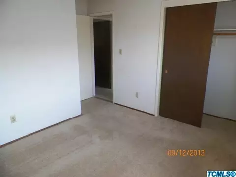1081 Arno Rd, Dinuba, CA 93618 photo 8