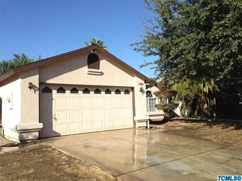 1048 E Carob Ave, Reedley, CA 93654 photo 3