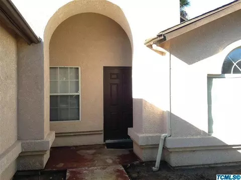1048 E Carob Ave, Reedley, CA 93654 photo 4