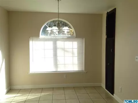 1048 E Carob Ave, Reedley, CA 93654 photo 8