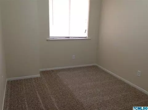 1048 E Carob Ave, Reedley, CA 93654 photo 11