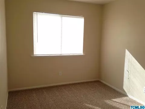 1048 E Carob Ave, Reedley, CA 93654 photo 14