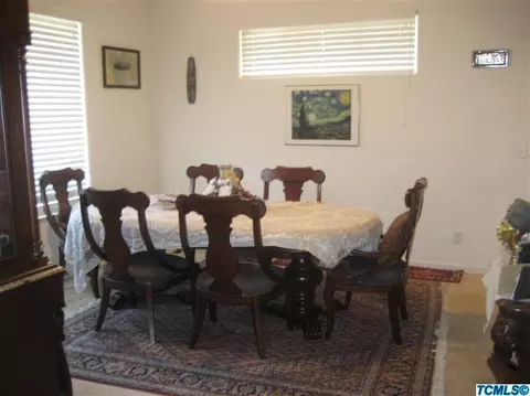 2421 Evening Glow Ave, Reedley, CA 93654 photo 17