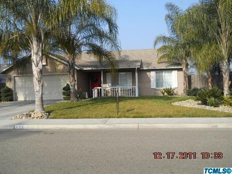 136 E Robin, Visalia, CA 93291 photo 1