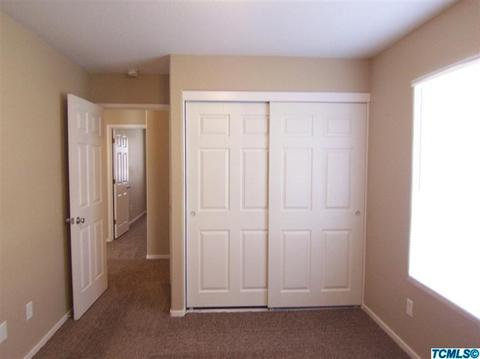 1933 E Copper Ave, Visalia, CA 93292 photo 6