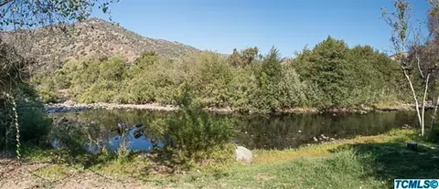 42251 Sierra Dr, Three Rivers, CA 93271 photo 4