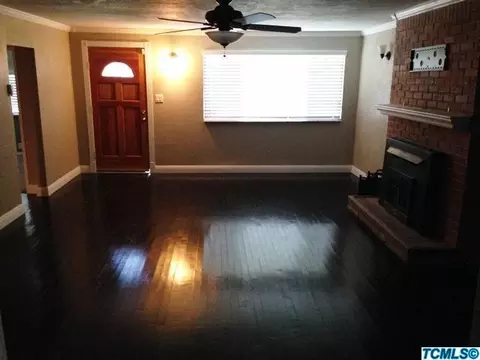2413 E Westcott Ave, Visalia, CA 93292 photo 5