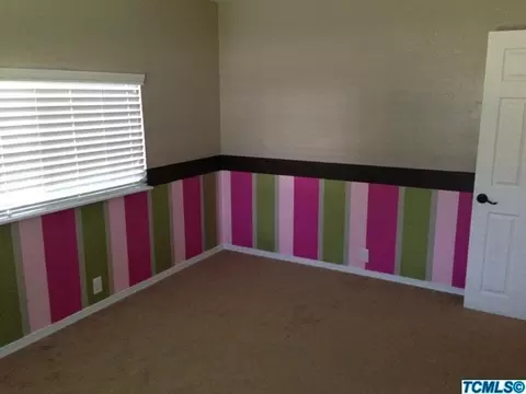2413 E Westcott Ave, Visalia, CA 93292 photo 15