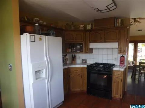 30623 Hamilton Dr, Exeter, CA 93221 photo 16
