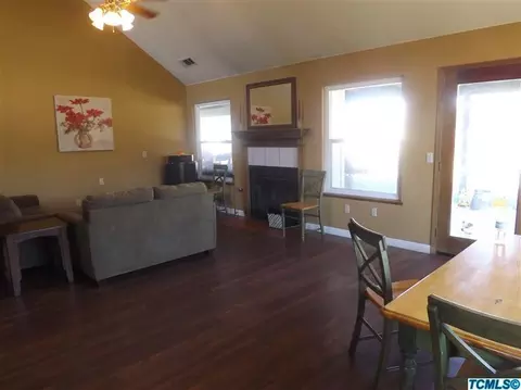 30623 Hamilton Dr, Exeter, CA 93221 photo 12