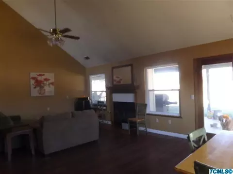 30623 Hamilton Dr, Exeter, CA 93221 photo 6