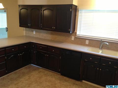 1744 County Ctr, Visalia, CA 93277 photo 5