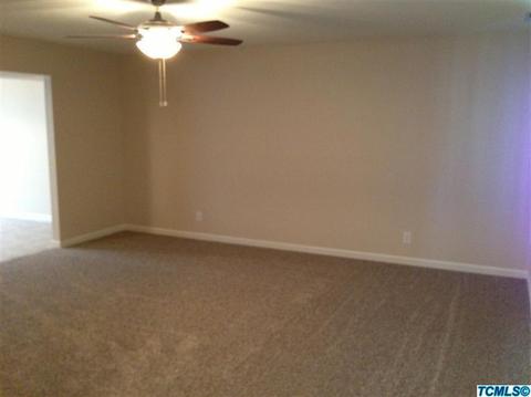 1744 County Ctr, Visalia, CA 93277 photo 9