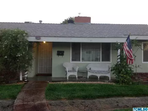 875 W D St, Lemoore, CA 93245 photo 6