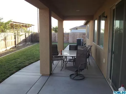 3711 E Harter Ct, Visalia, CA 93292 photo 14