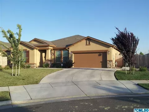 3711 E Harter Ct, Visalia, CA 93292 photo 1