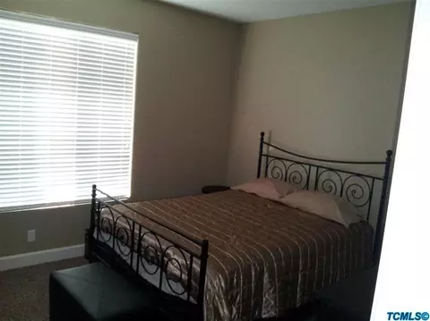 3711 E Harter Ct, Visalia, CA 93292 photo 7