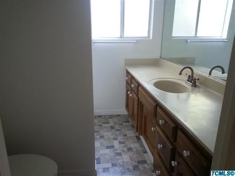 597 Vine St, Exeter, CA 93221 photo 13