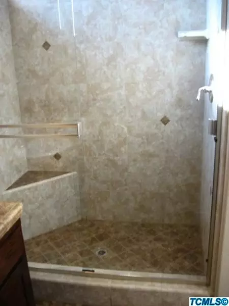 542 Self Ct, Exeter, CA 93221 photo 25